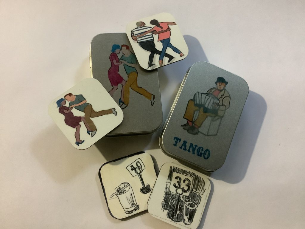 Image of small printed mint tins and small square magnets